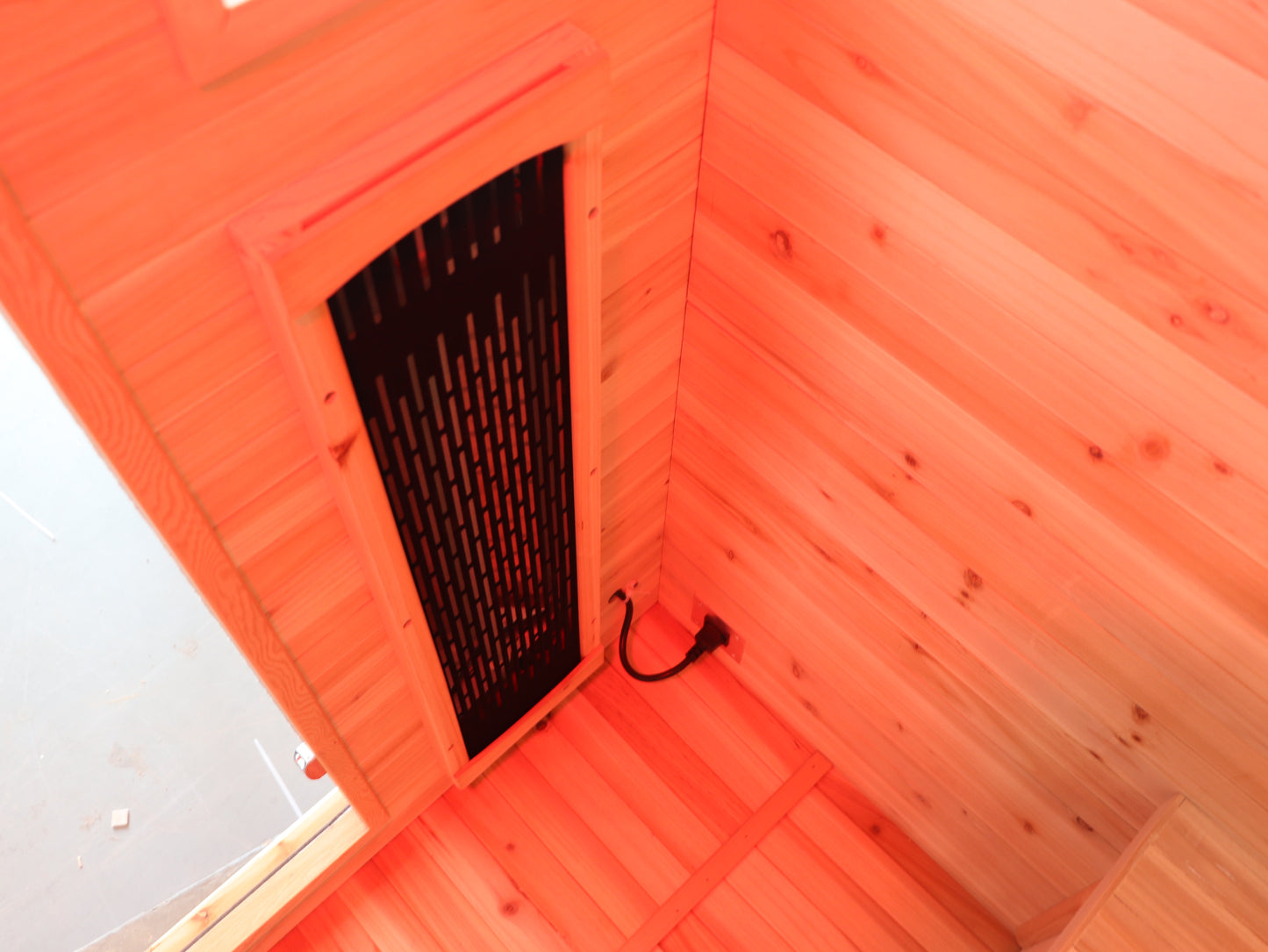 SunRay Grandby 3-Person Outdoor Infrared Sauna | Ceramic Heaters | Weatherproof