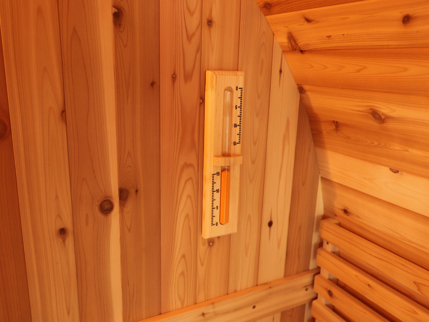 SunRay Aurora 4-Person Traditional Barrel Sauna