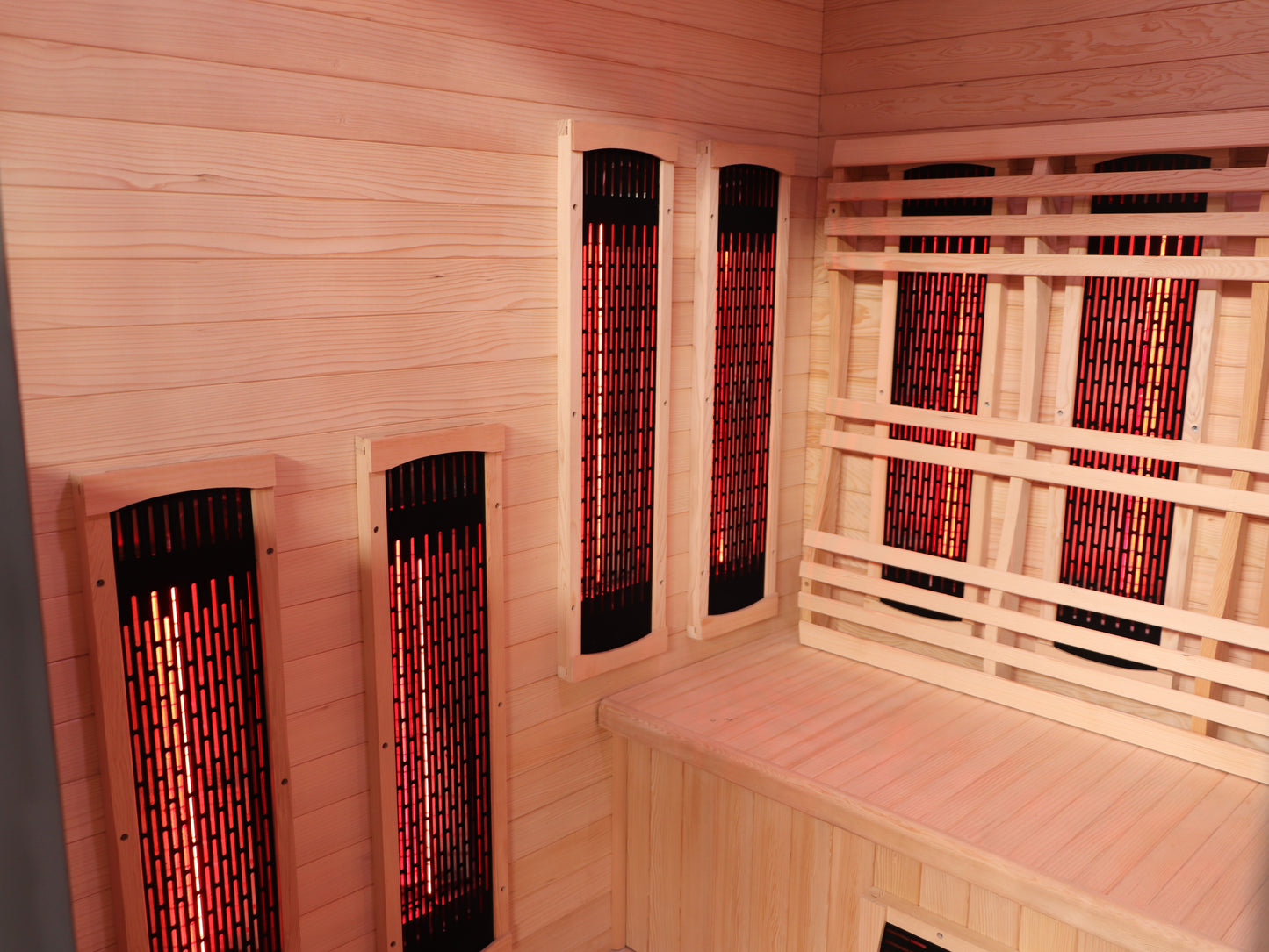 SunRay Pacific 4-Person Outdoor Infrared Sauna | 8 Heaters | Metal Roof