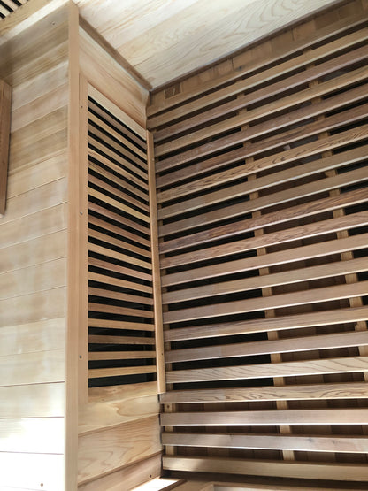 SunRay Roslyn 4-Person Infrared Sauna | 10 Carbon Heaters | Canadian Red Cedar