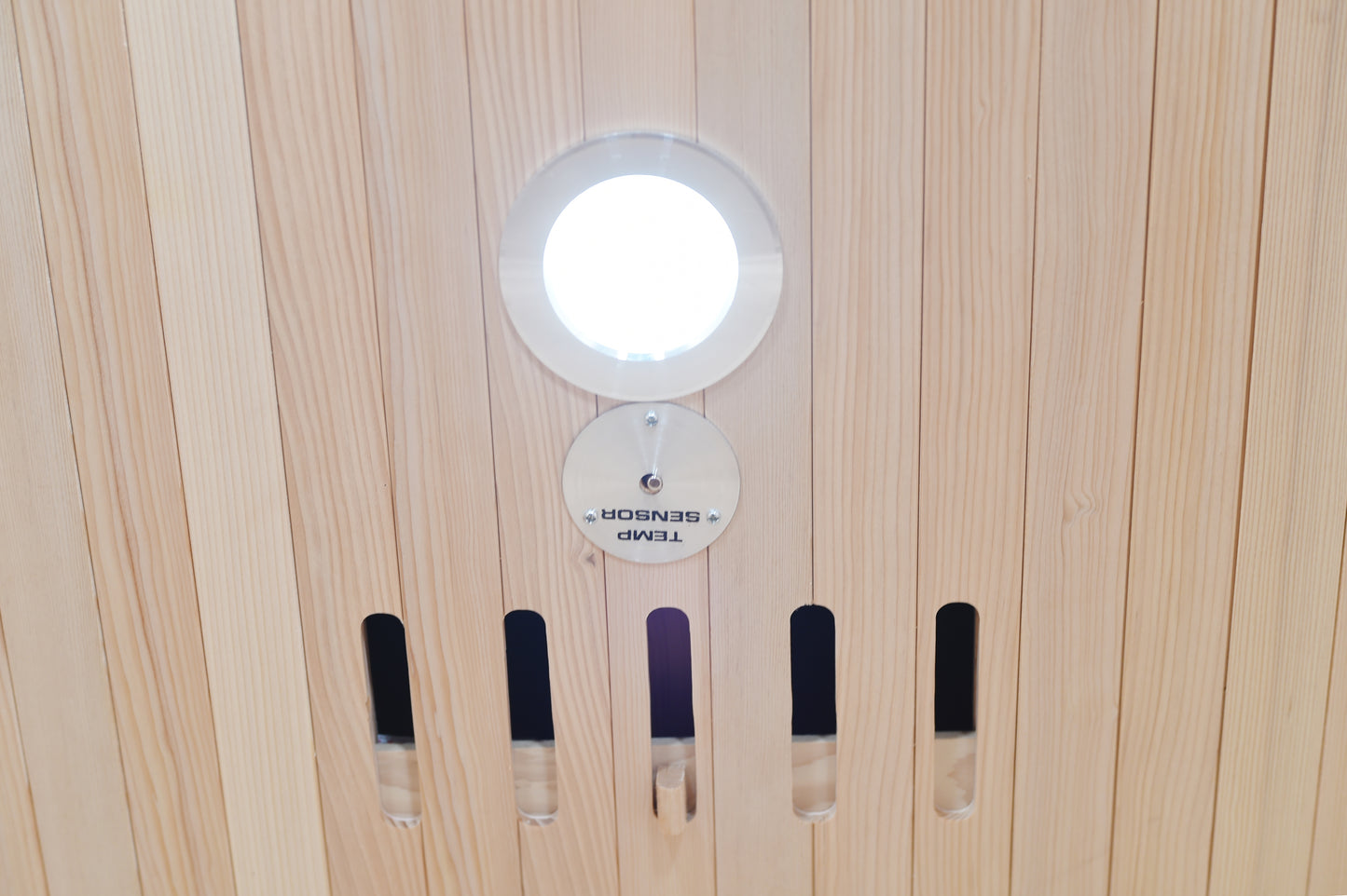 SunRay Waverly 3-Person Outdoor Traditional Sauna | 4.5kW Harvia Heater | Hemlock